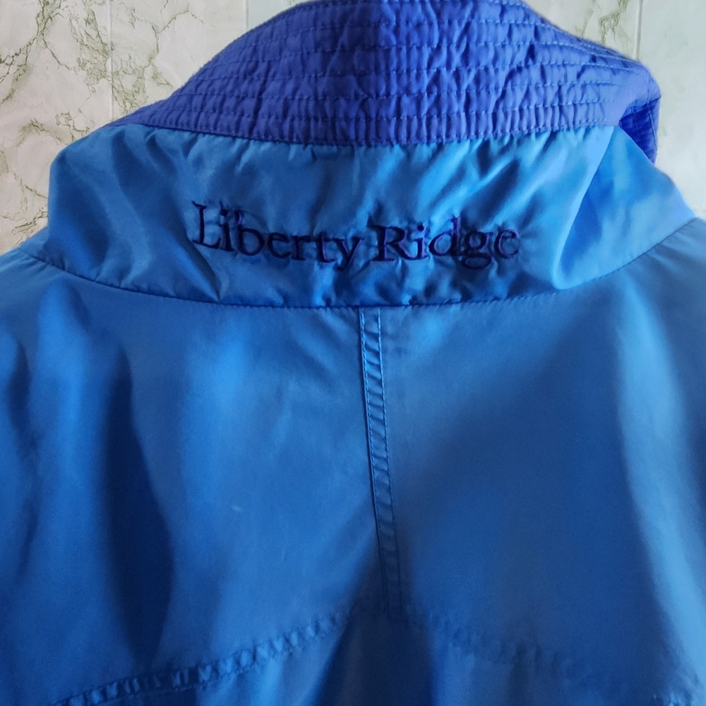Liberty Ridge All Weather Coat - Picture 8 of 11